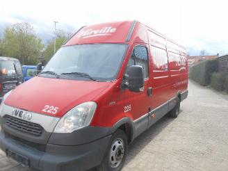reservdelar auto Iveco Daily DAILY MAXI 3.0 MTM 3500 KG !!! AUTOMAAT 2012/4