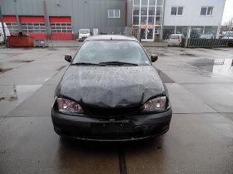 škoda kempování Toyota Avensis  2002/2
