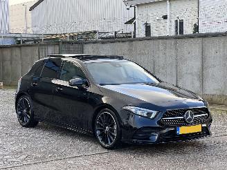 damaged bicycles Mercedes A-klasse 200 AMG Launch Edition Premium Plus Pano Sfeerverlichting 2018/7